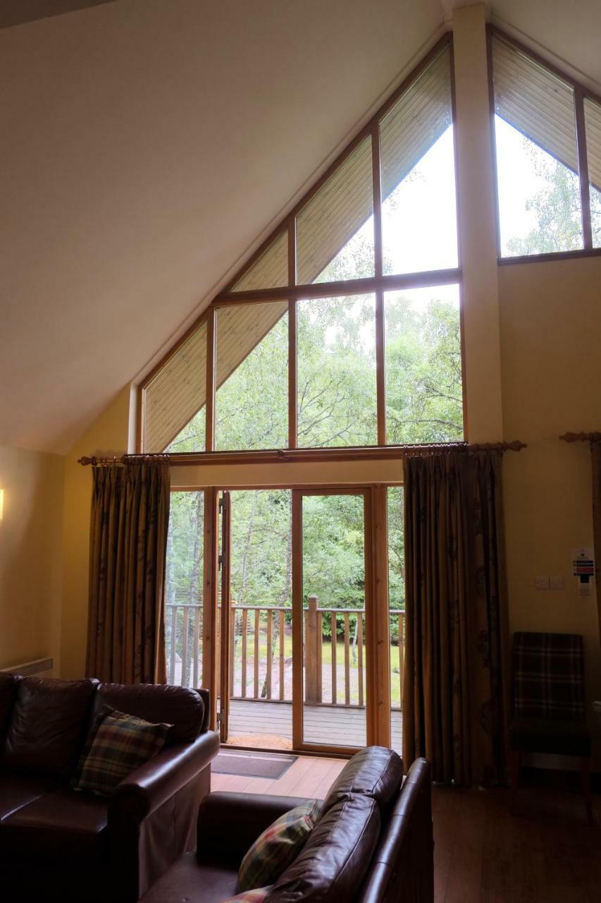 Macdonald Woodland Lodges At Macdonald Aviemore Resort Eksteriør bilde